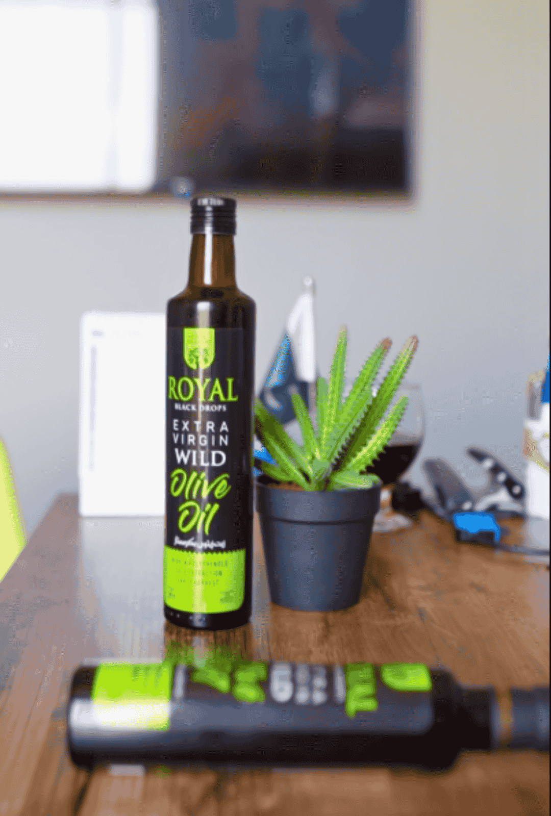 Royal Extra Virgin Wild Olive Oil – Cold Pressed 750 ml (Glass Packing)